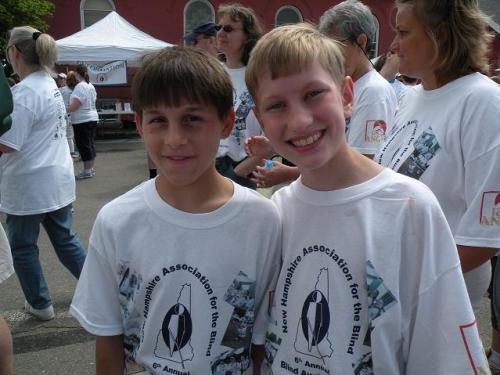 1244046183 walk-2009-033