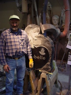 1199939242 monument4