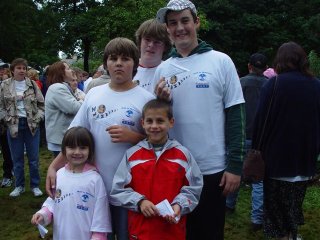 1199969872 walk07047